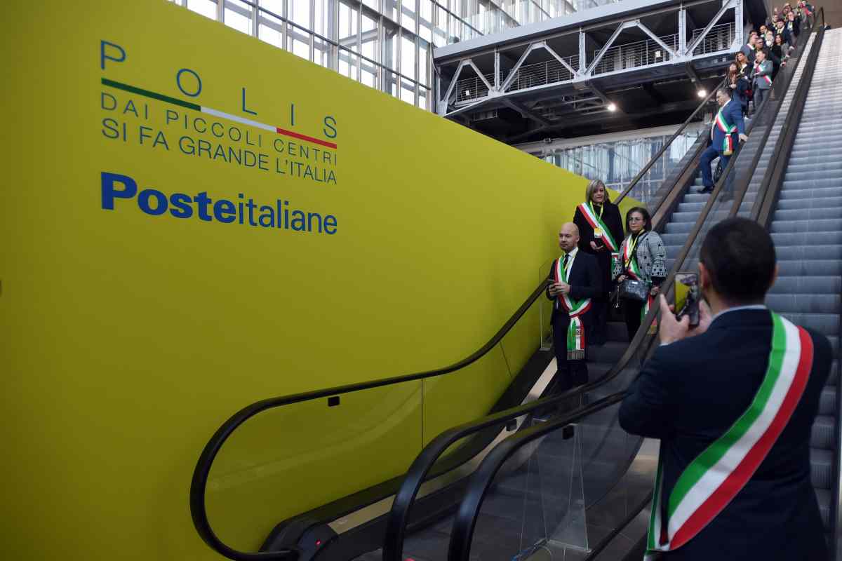 Poste italiane assume