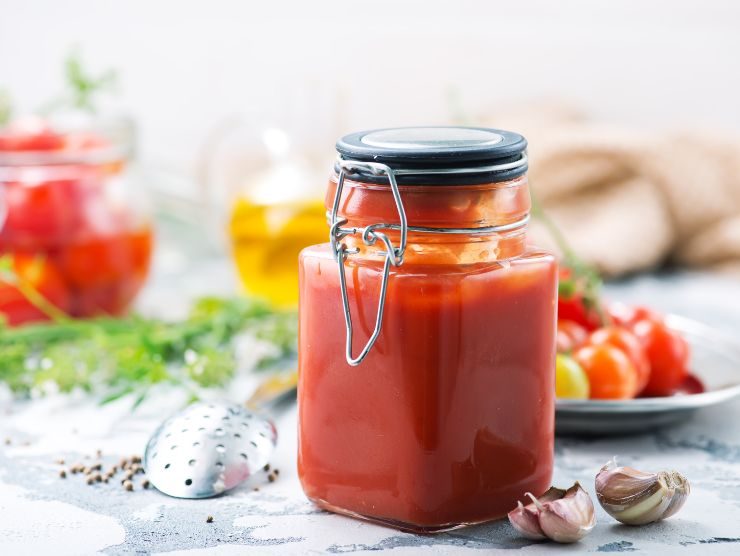 conservare passata pomodoro