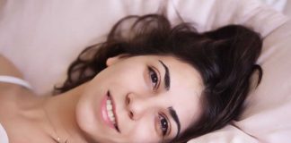 capelli cuscino dormire