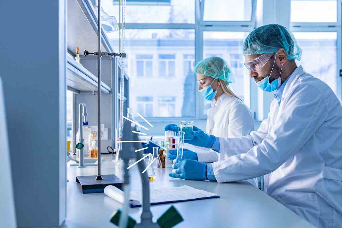 fungo resistente ai farmaci, analisi in laboratorio