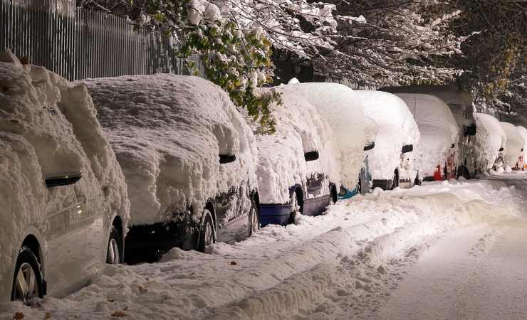 I rischi sulle strade innevate aumentano