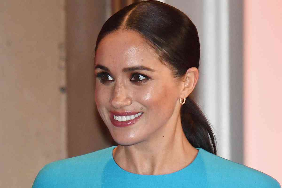 Meghan torna alla sua vecchia carriera 