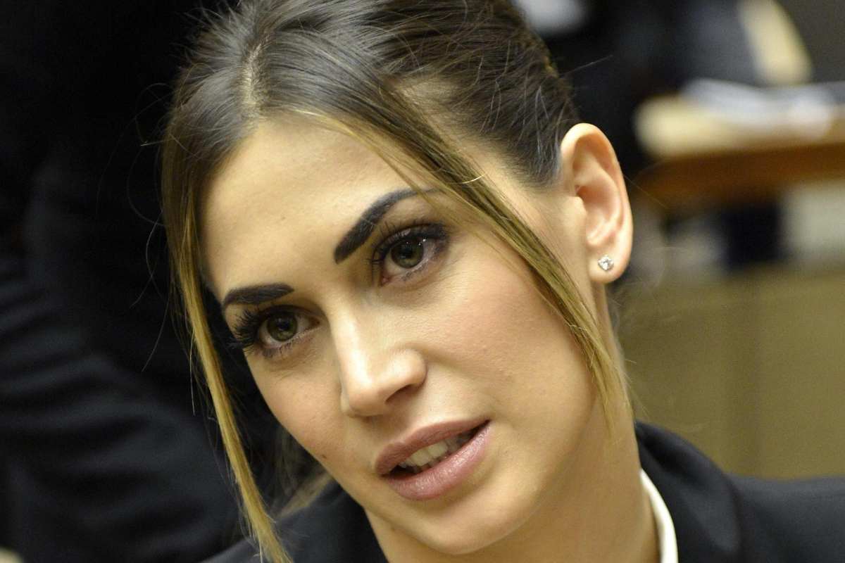 Melissa Satta bullizzata