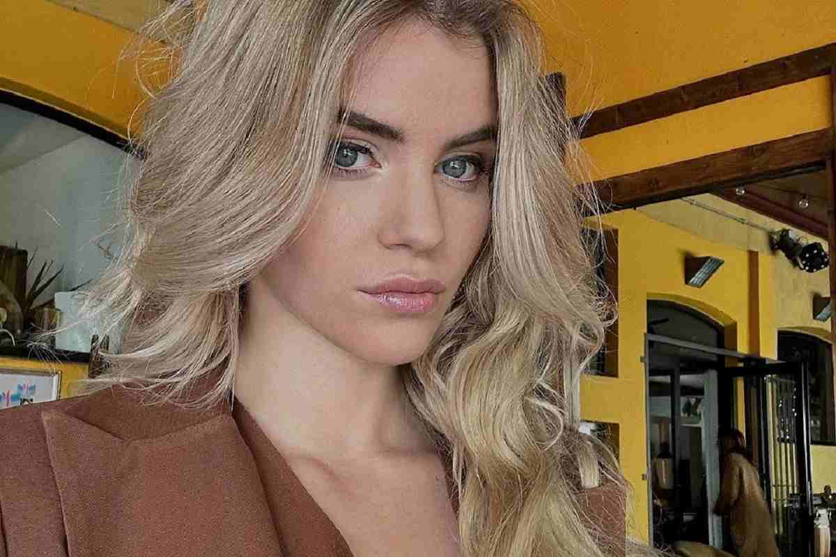 Sara Croce Lato B In Primo Piano E Sorriso Ammaliante Una Bomba Di 