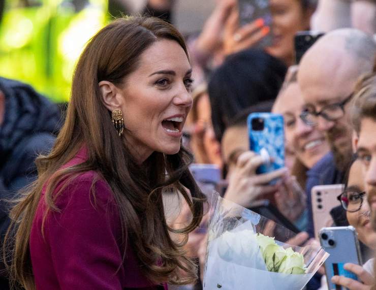 kate middleton abito incoronazione quale ha scelto