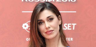 La foto mozzafiato allo specchio di Belen Rodriguez