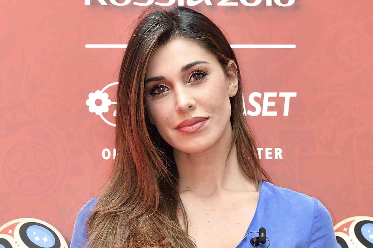 La foto mozzafiato allo specchio di Belen Rodriguez