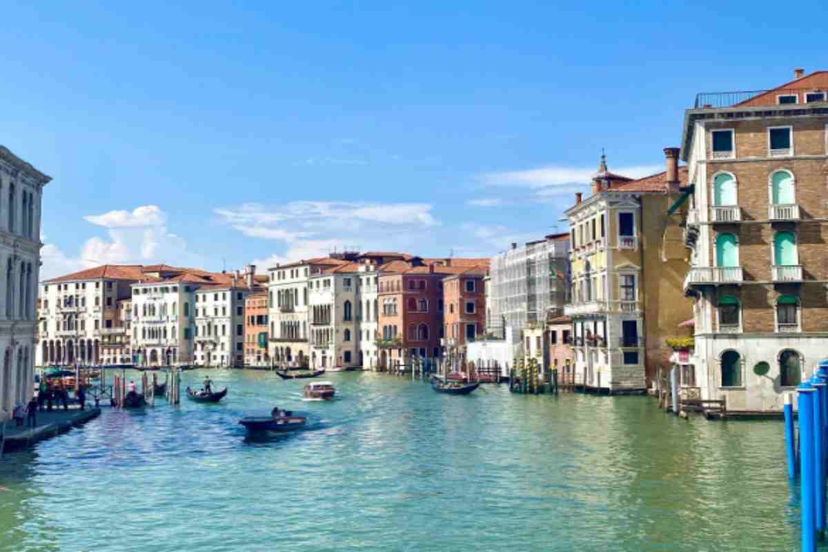 Gli italiani scelgono la vacanza in Italia