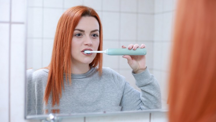 attenzione a come lavi i denti