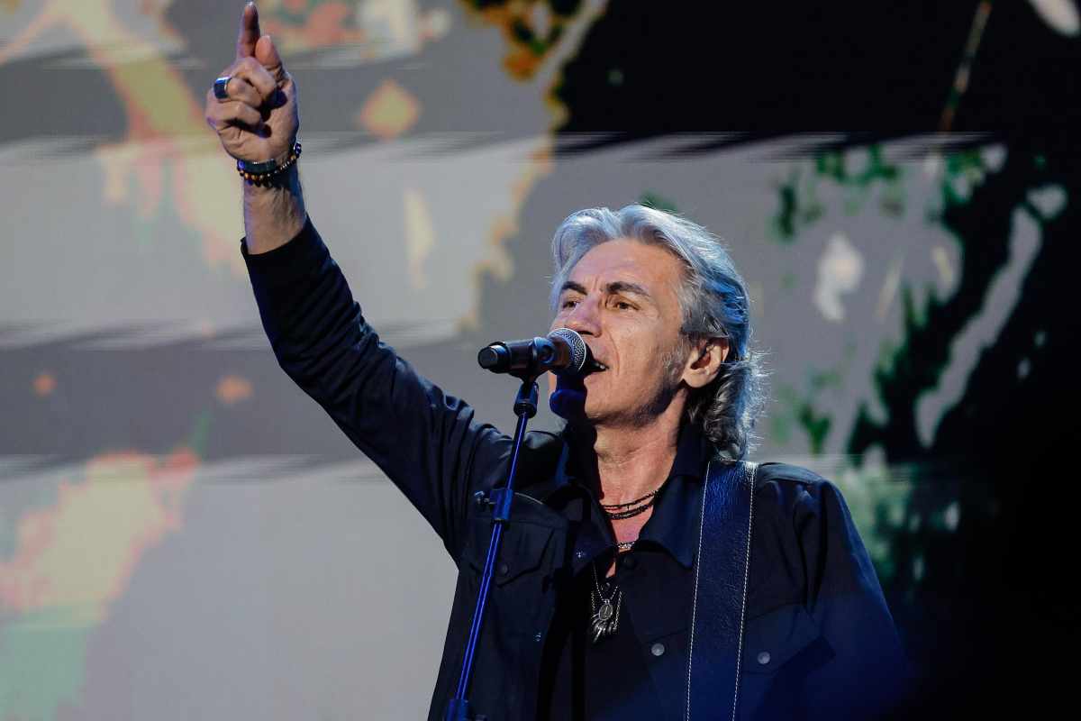 Luciano Ligabue vergogna