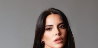 Shaila Gatta fisico scultoreo critiche