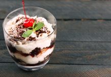 Tiramisù crema sherry ricetta