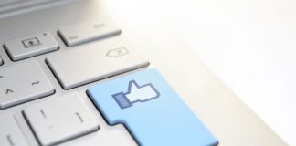 narcisi digitali cosa si nasconde dietro ossessione mi piace