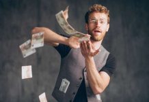 6000 euro al mese per 20 anni