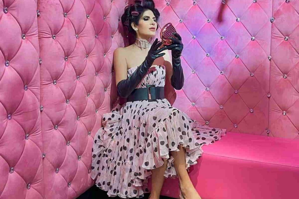 Pamela Prati, quanti anni ha il fidanzato Simone Ferrante differenza enorme Il Granata Pamela Prati, quanti anni ha il fidanzato Simone Ferrante differenza enorme Il Granata