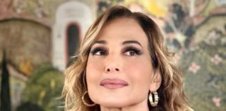 Barbara D'Urso parla ospite Pomeriggio 5