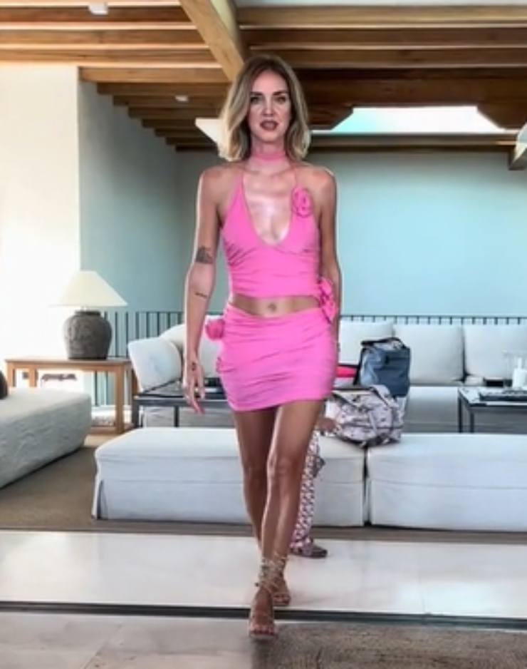 Qual è l'ultimo outfit di Chiara Ferragni