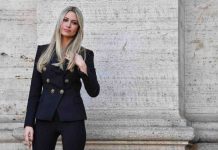Martina Stella, notte speciale