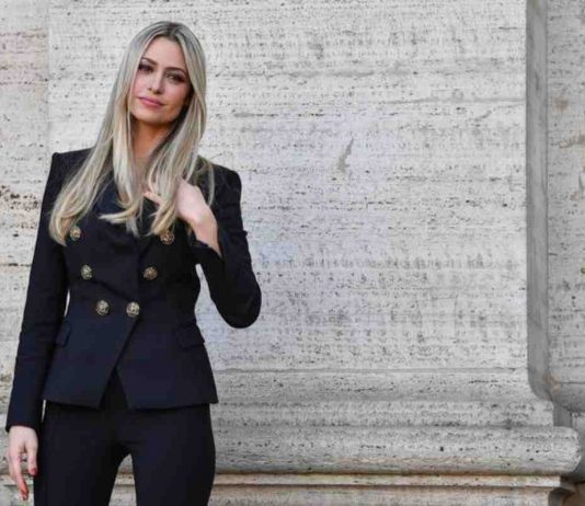 Martina Stella, notte speciale
