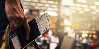 viaggi aereo brutta notizia Italia voli ridotti