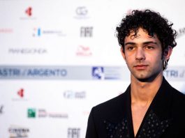mare fuori messaggio massimiliano caiazzo